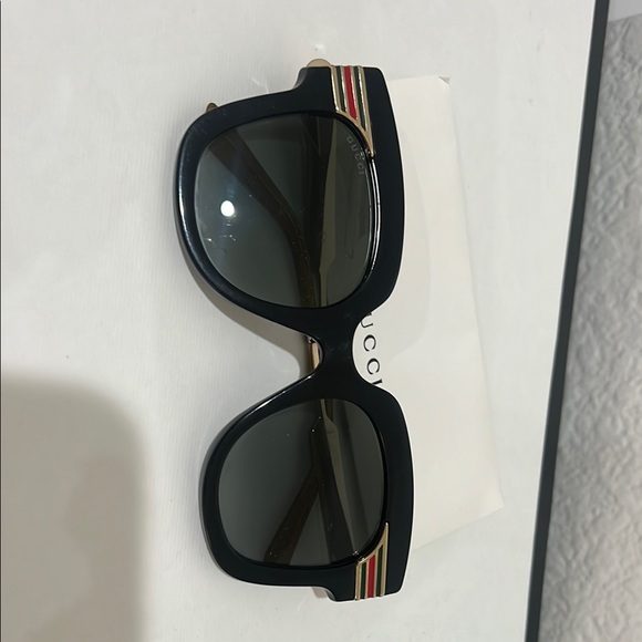 Gucci Black Sunglasses with Red, Yellow, and Green Stripes - Picture 7 of 7